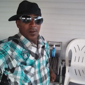 Meet your Posher, Derek